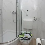 By The Sea Mandre, Pag - 3084 Apartment Kolan
