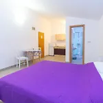 By The Sea Mandre, Pag - 3084 Apartment