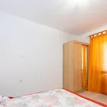 Apartment By The Sea Mandre, Pag - 3084 Kolan