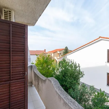 Apartment By The Sea Mandre, Pag - 3084 Kolan