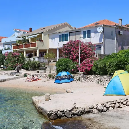 By The Sea Mandre, Pag - 3084 Apartment