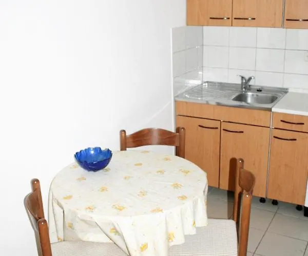 Daire By The Sea Mandre, Pag - 3084 Kolan