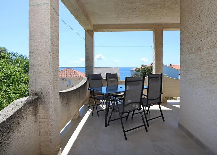 By The Sea Mandre, Pag - 3084 * Kolan