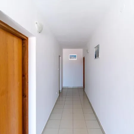 شقة By The Sea Mandre, Pag - 3084 كولان